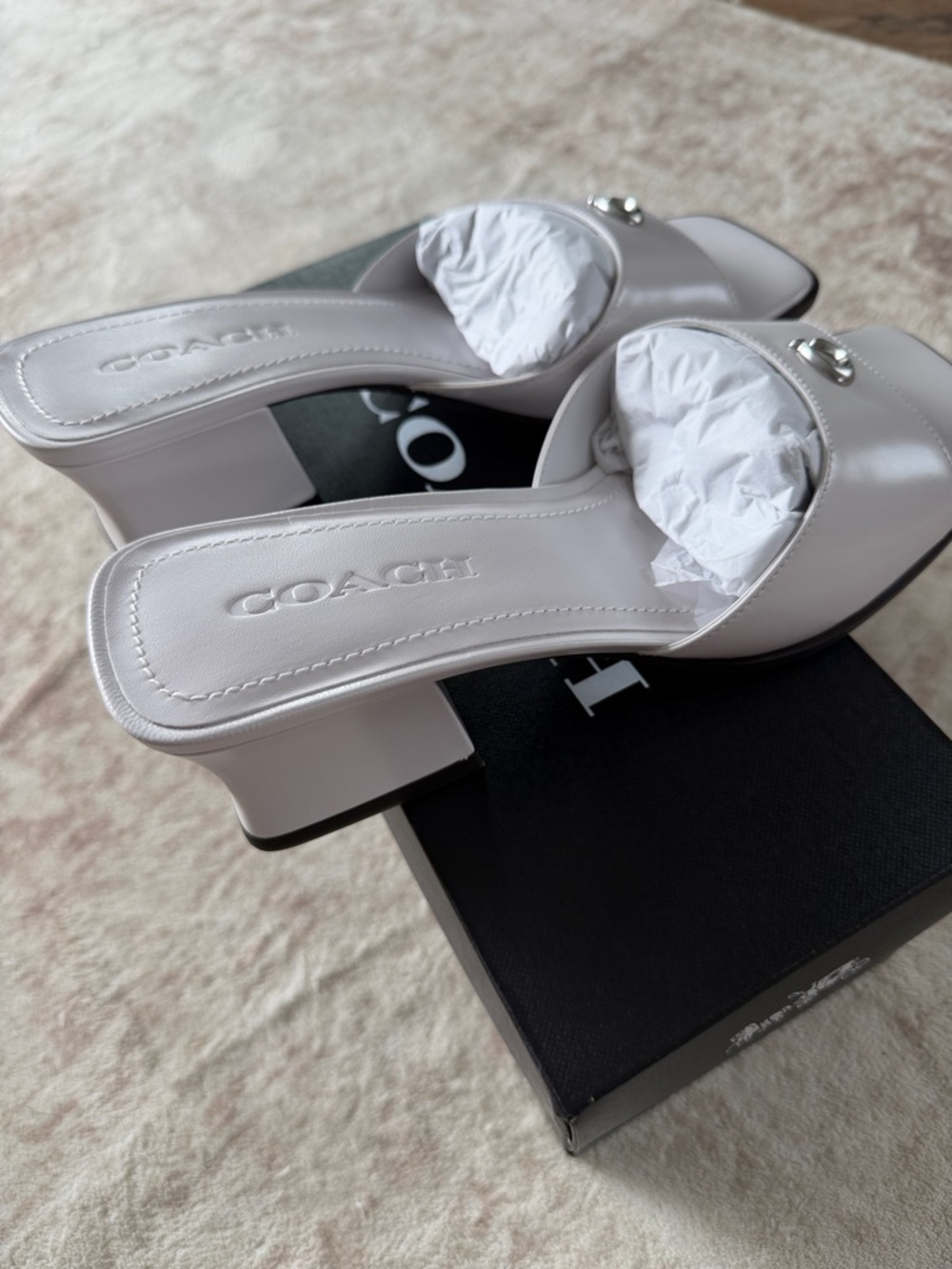 Coach White Leather Healed Sandals with Silver Tone 'C' Accent Size 9 - Picture 3 of 5